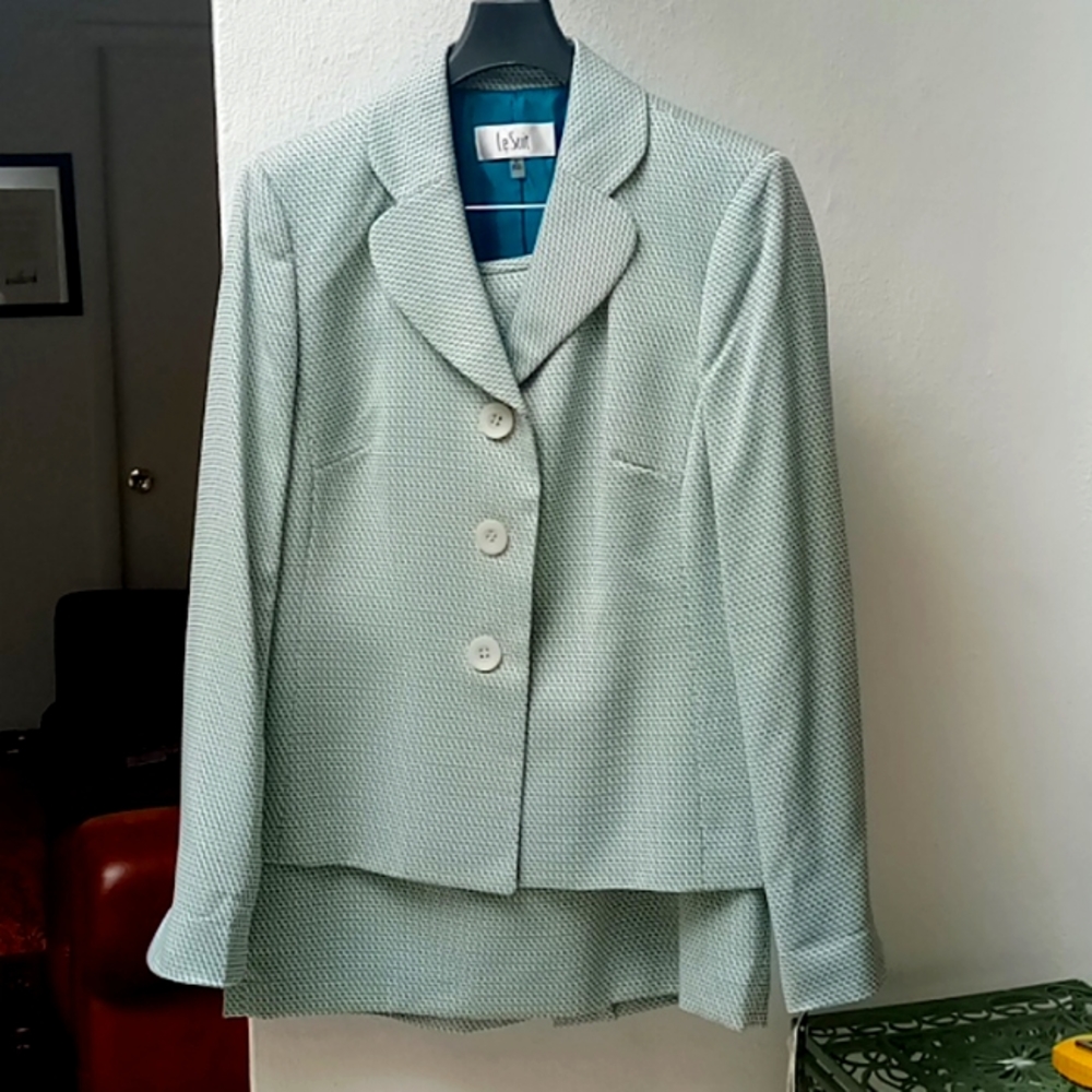 Le Suit Skirt Suit